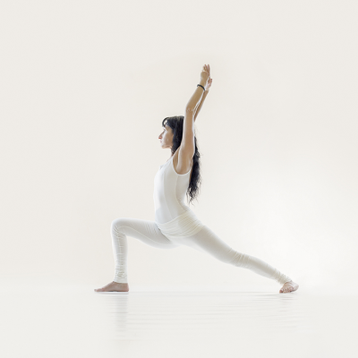 MRY Virabhadrasana I